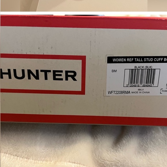 NWB~ HUNTER Refined Tall Stud Cuff Boot SIZE 6 - Picture 7 of 7